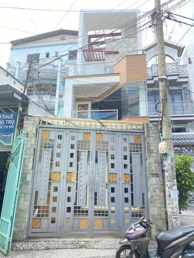 Nhà 4x28m 1 trệt lửng 2 lầu st 6PN HXT Khuông Việt - Đầm Sen. Giá 12ty