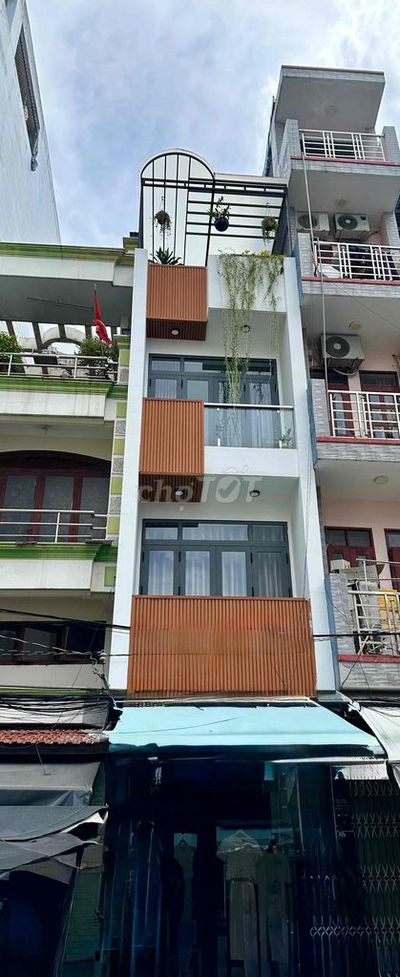 THÀNH THÁI QUẬN 10 VỊ TRÍ KINH DOANH ĐỈNH ĐƯỜNG 12M Ô TÔ NGỦ NHÀ .