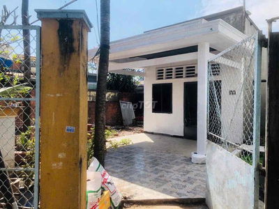 CHO THUÊ NHA NGUYÊN CĂN 175m2 TÂN XUÂN HM