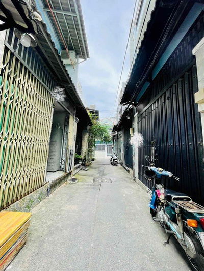 BÁN NHÀ 44m2, Hẻm ô tô, 2 Tầng ngay trường An Hội, Emart - NHỈNH 4 tỷ