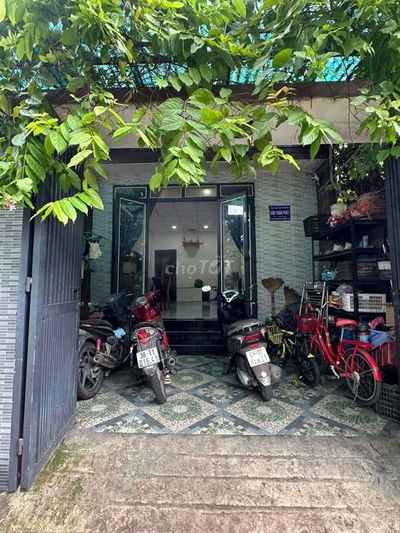 Bán nhà cấp 4 sạch sẽ kiệt ô tô gần Đại Học Duy Tân