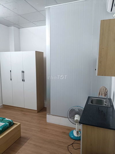 PHÒNG 30M2 FULL NỘI THẤT- N,KIỆM P3 GV CHỈ 4TR