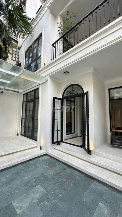 Bán Căn Nhà Nguyễn Thành Ý Hiếm Nhất Đakao Quận 1 -8x18m 3 Tầng. 50 Tỷ