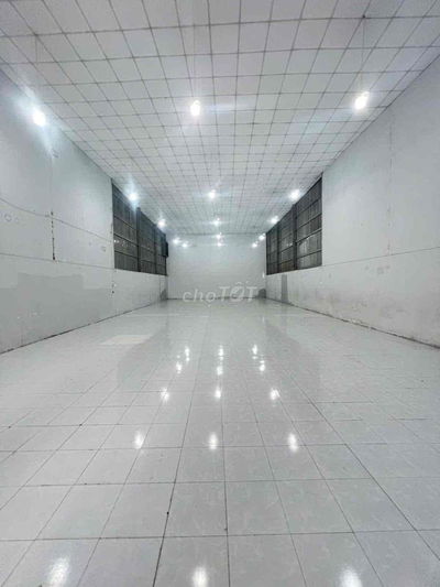 CHO THUÊ XƯỞNG ĐẸP 500M, XUÂN THỚ ĐÔNG, HÓC MÔN