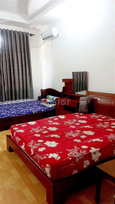 Phòng Ghép Nữ Sv, Người đi làm,Ngay 215b Nguyễn Văn Hưởng Thảo Điền