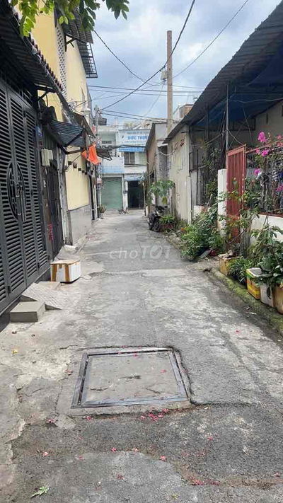 Hẽm xe hơi, diện tích khủng, 67tr/m2