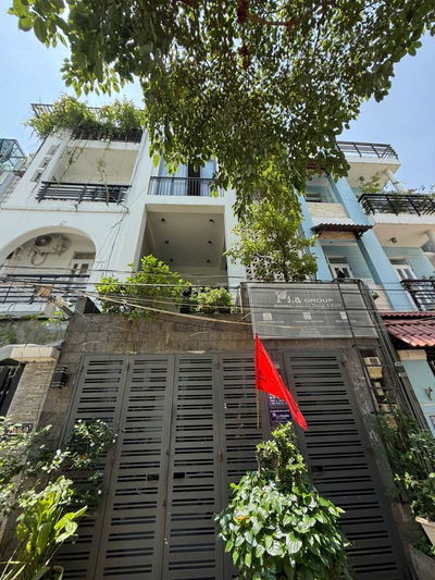 Bán nhà Mặt phố Q2, HXT, Nguyễn Duy Trinh, 5x20, 4 Tầng, 9.xx tỷ