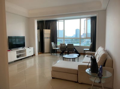 Bán căn hộ 2 phòng ngủ, lầu cao view tuyệt đẹp giá 7.5 tỷ/căn