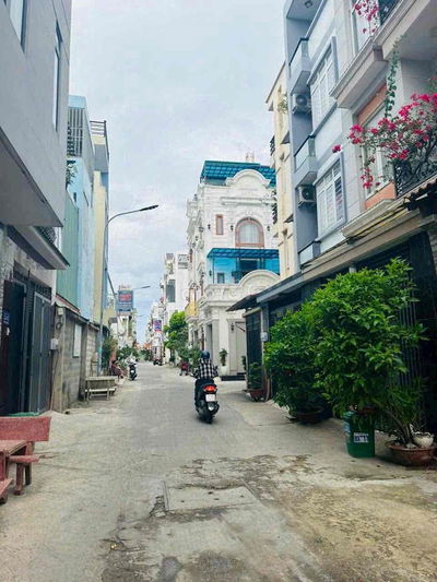 Chính chủ bán gấp ngay hồ bơi tây thạnh 4,50 x 15m gia 7,4 tỷ