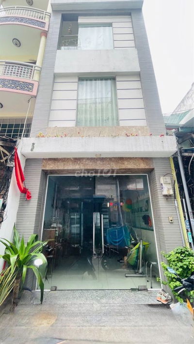 HXH thông kinh doanh Trường Sa 40m2 kết cấu 3 tầng 4PN nhỉnh 8T