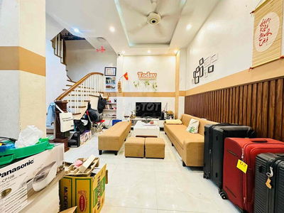 Hàng hiếm! Thái Hà phố Vip dân xây, gần Phố, gần oto. 45m hơn 8