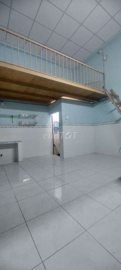Cho thuê p trọ tx 33, q12  có gác sạch sẽ giá 2tr/th