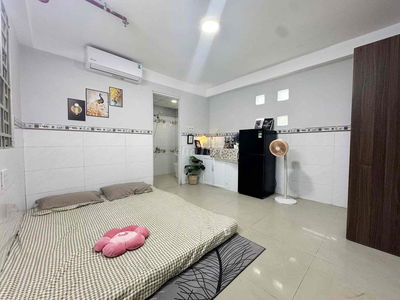 Studio máy lạnh+ tủ 3tr5