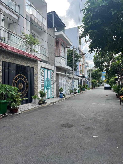 HÀNG HIẾM HIỆP BÌNH CHÁNH 4 TẦNG