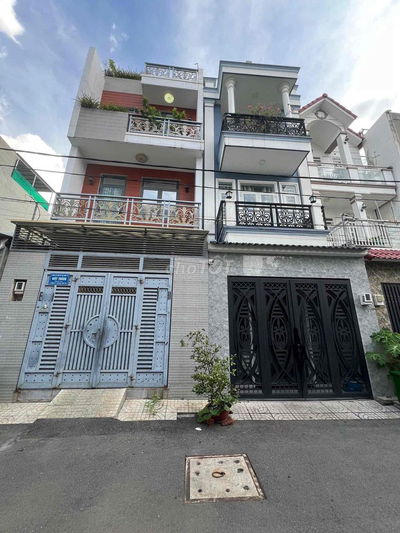 Bán Nhà 3 Lầu Đường 8M Khu Đồng Bộ