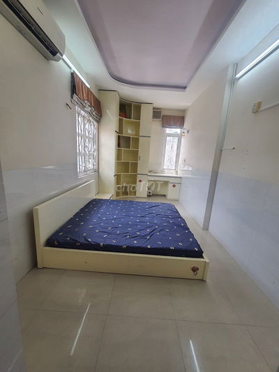 CHO THUÊ PHÒNG NỘI THẤT CƠ BẢN NGAY HỌC VIỆN HÀNH CHÍNH