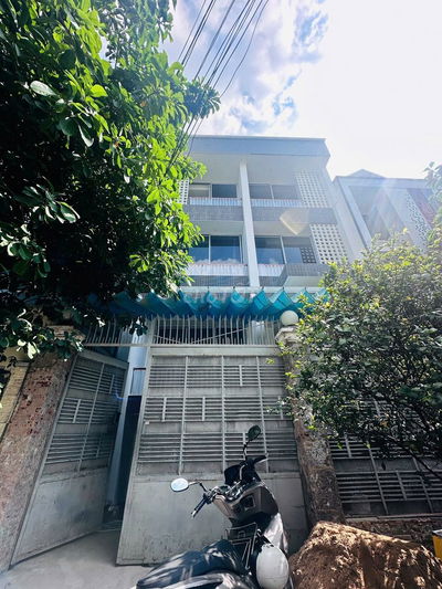 CHO THUÊ PHÒNG TRỌ ĐẸP MỚI - CÓ THANG MÁY