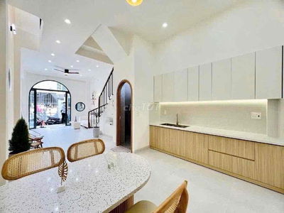 Bán nhà TTH giá 5.05 T, 48m2 gần Gò Vấp