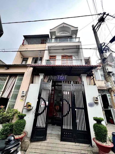 BÁN NHÀ TỈNH LỘ 10. 80m2 .3 TẦNG .ĐƯỜNG XE HƠI 7M . SH -HOÀN CÔNG ĐỦ