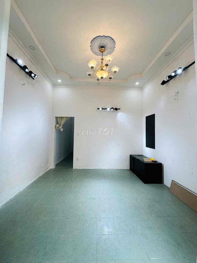 Kẹt tiền bán gấp nhà 55/52/50 Nguyễn Văn Công, P3, Gò Vấp