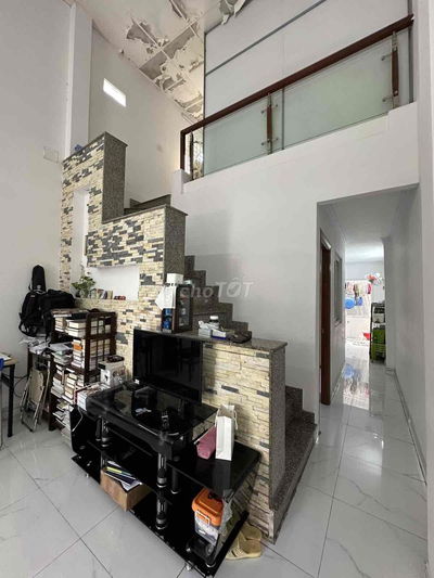 GIẢM MẠNH 1 TỶ - 68M2 - 1T1L - XE HƠI ĐẬU CỬA - KHU VIP ÍT NHÀ BÁN