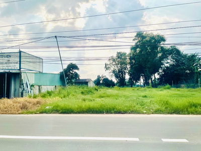 SANG LẠI MÃNH VƯỜN (2.540M2) ĐẤT THỔ CƯ NGAY CHỢ DÂN ĐÔNG GIÁ 590 TR