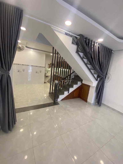 Thống Nhất- Phường 10- Gò Vấp- 52m2- 2 tầng mới đẹp- 4x 13m - 5.1tỷ TL