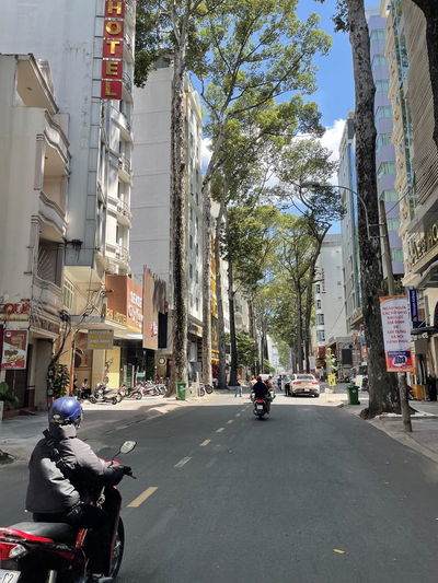 Cho thuê nhà mặt phố, Q1, Bùi Thị Xuân. 10x20m, 2 lầu ( nhiều căn  )