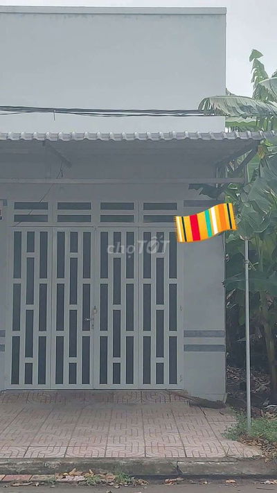 TRỐNG 1 PHÒNG TRỌ MẶT TIỀN CÓ BAN CÔNG TRỆT LẦU KDC THIÊN LỘC