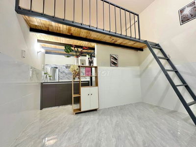 Phòng cao cấp có gác sát ĐH Văn Lang Nguyễn Thái Sơn p5 Gò Vấp giá rẻ