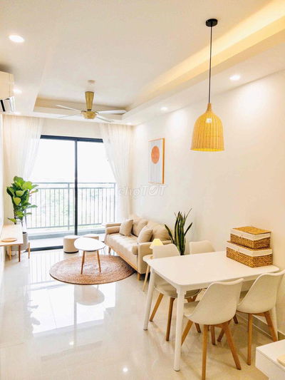 CHO THUÊ NHANH CĂN HỘ 2PN-2WC, FULL NT, MIỄN PHÍ GỬI XE 12 THÁNG