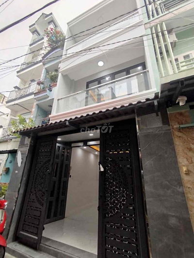 Bán nhà chính chủ HXH Âu Dương Lân Quận 8, 42m2, 3 tầng, chỉ 6.5 Tỷ.