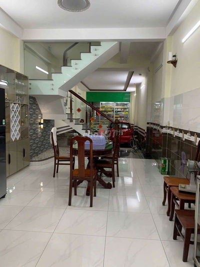 Nhà đẹp 4 tầng Mặt tiền Đ.Trần Thị Năm kinh doanh buôn bán đa nghành