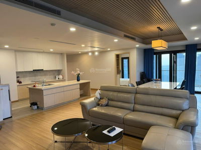 DUY NHẤT! CĂN HỘ 200m² VIEW TRIỆU ĐÔ  NGẮM TRỌN SÂN GOLF & HỒ  CHỐT NGAY