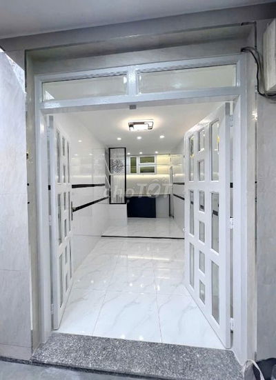 🔴 Nhà 3 tầng mới, nở hậu đường Âu Dương Lân P3 Q8. Giá 2,38 tỷ TL