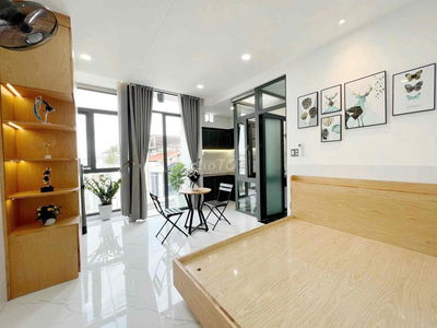 CĂN HỘ CAO CẤP BAN CÔNG FULL NỘI THẤT NGAY TẠI EMART GÒ VẤP , DI CHUYỂ