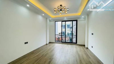 Kẹt tiền bán căn hộ 62m2 2PN giá 1,4 tỷ view hồ bơi, ưu tiên mua tiền mặt