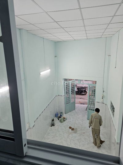Cho thuê nhà nguyên căn hẻm xe hơi vào tận cửa,nhà thoáng mát, an ninh
