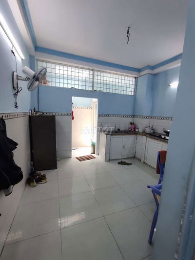 Bán nhà hẻm An Dương Vương 4,3x11 2 lầu 1T ngay sát bên Bình Phú