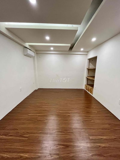 🇻🇳 Nhà 5x20m 5 tầng 7PN mới sơn lại Mặt tiền Đường số 7 khu Tên Lửa