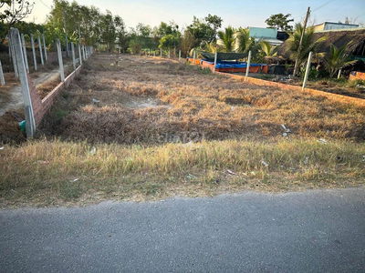 460 TRIỆU CHO LÔ ĐẤT NGỘP GẦN CHỢ TÂN PHÚ TRUNG, 7M X 40M,BAO THUẾ PHÍ