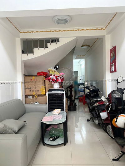 🔴 Nhà mới 3 tầng hẻm thông đường Tuy Lý Vương P12Q8. Giá 4.9 tỷ