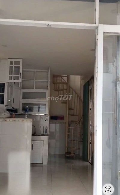 HẺM XE HƠI ÂU CƠ P10 TÂN BÌNH 3.5X7M.1 TRỆT 1 LẦU ..1 PN 2WC GIÁ 7.5TR