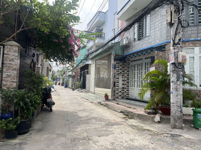 Căn góc ngang 6m, đường xe tải, cạnh Vạn Phúc, chỉ 46tr/m2,