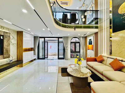 SIÊU PHẨM XÂY MỚI SÁT MẶT TIỀN ĐƯỜNG NGUYỄN OANH