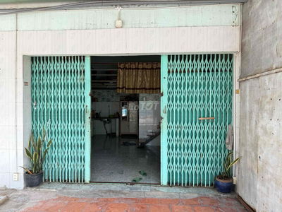 Bán dãy trọ + 1 Kiot ngay MT DX - TT P. Định Hoà, nguồn thu  5 TR/Th