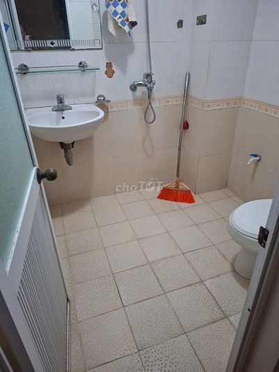 Nhà cho thuê phù hợp với hộ gia đình, diện tích 50x4 tầng, đủ đồ