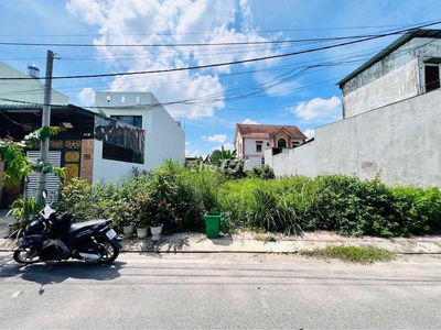 HÀNG THƠM,10mx30m giá ĐẦU TƯ 1tỷxx tại khu dân cư sầm uất Tân Phú Trug