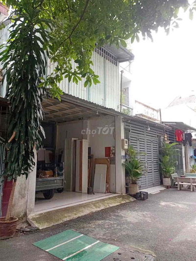 Cho Thuê Kho 4.5x18 có gác suốt , Đường Tân Sơn P.12