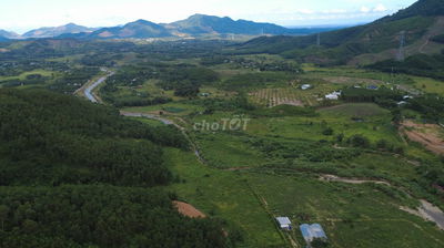 BÁN 4600M2 ĐẤT VƯỜN CÓ 300M ĐẤT Ở VỊ TRÍ ĐẸP VIÊW ĐỒI NÚI